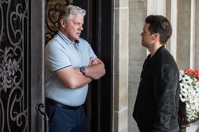 DC's Legends of Tomorrow Season 4 - Image 1